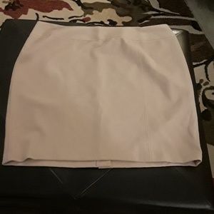 NWT! Beige pencil skirt with rear kick split